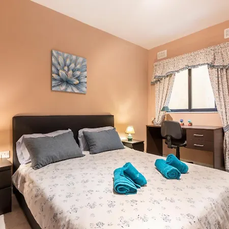 Spacious & Comfy Seaside Flat San Pawl il-Baħar